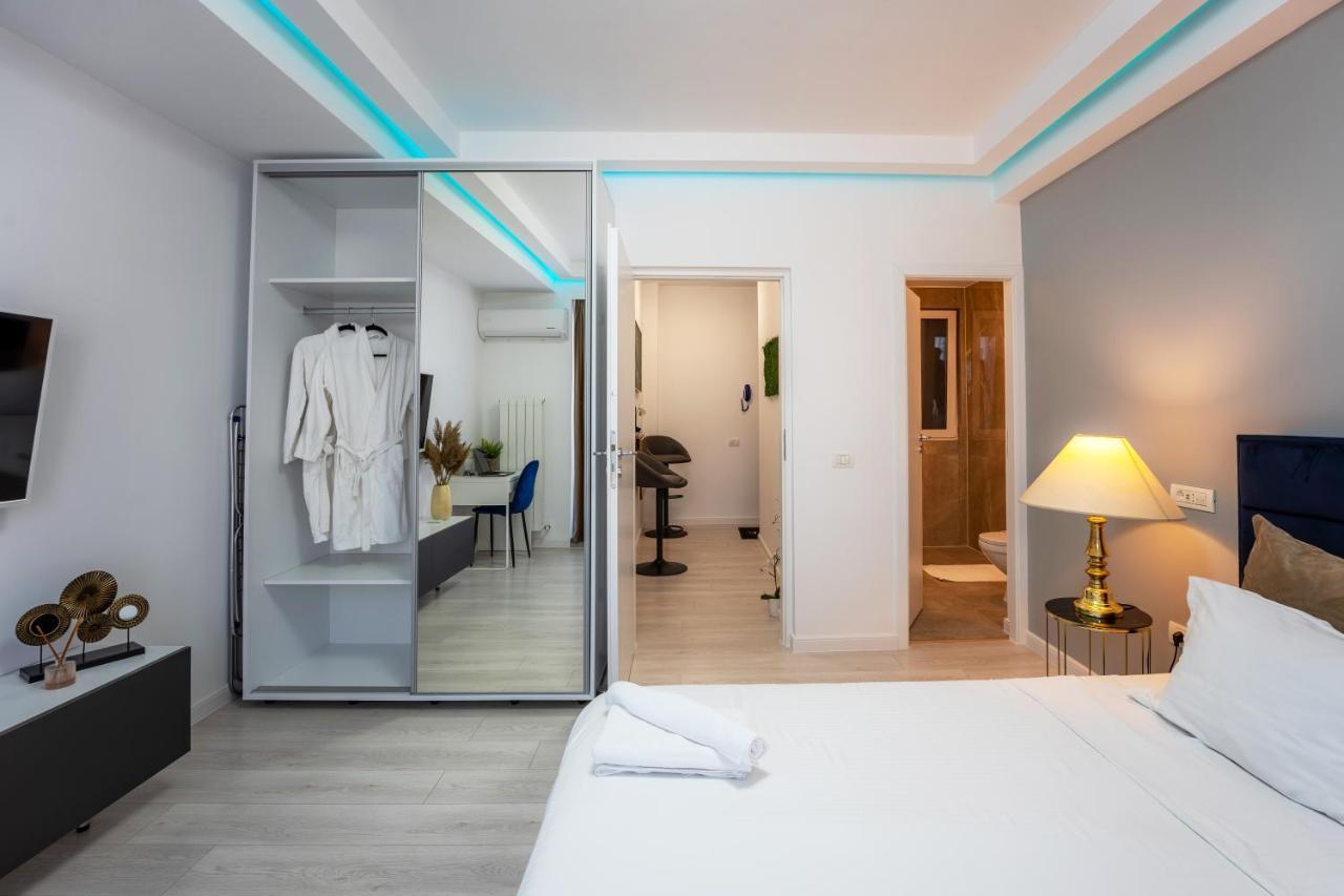 Metropole Apartments - Old City Bucharest Luaran gambar