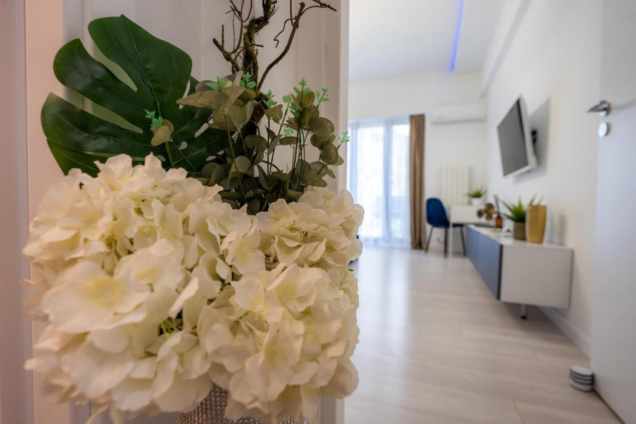Metropole Apartments - Old City Bucharest Luaran gambar