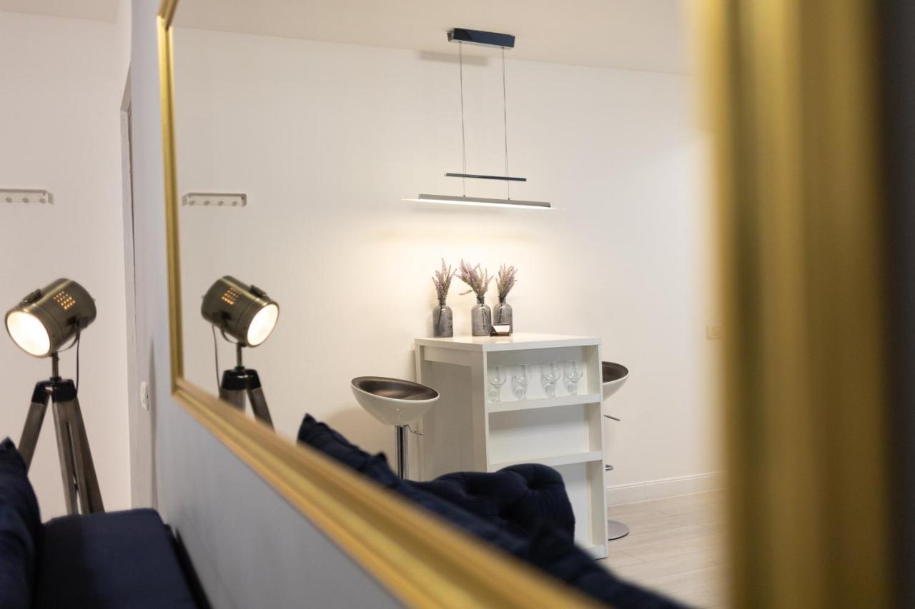 Metropole Apartments - Old City Bucharest Luaran gambar