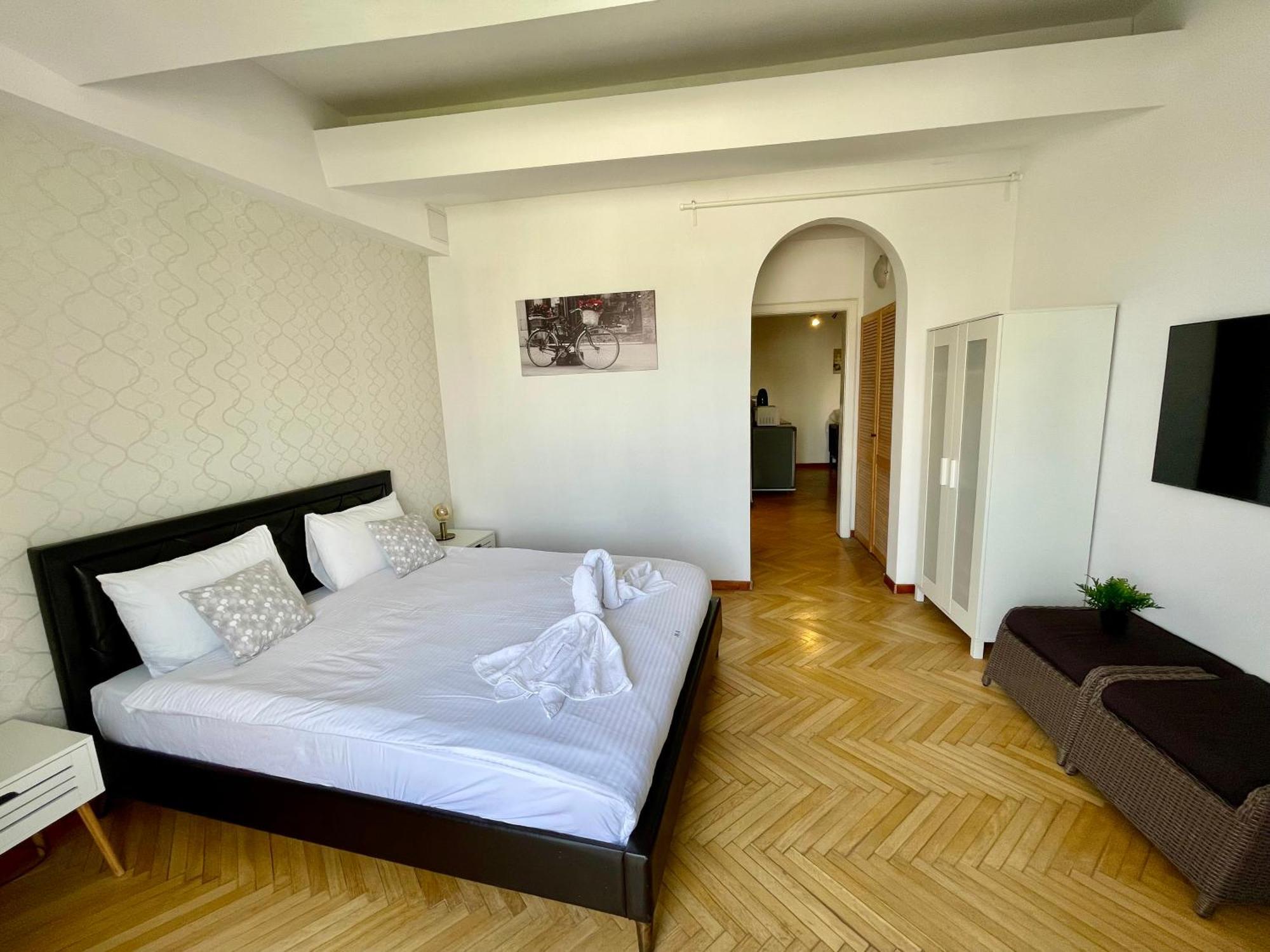 Metropole Apartments - Old City Bucharest Luaran gambar