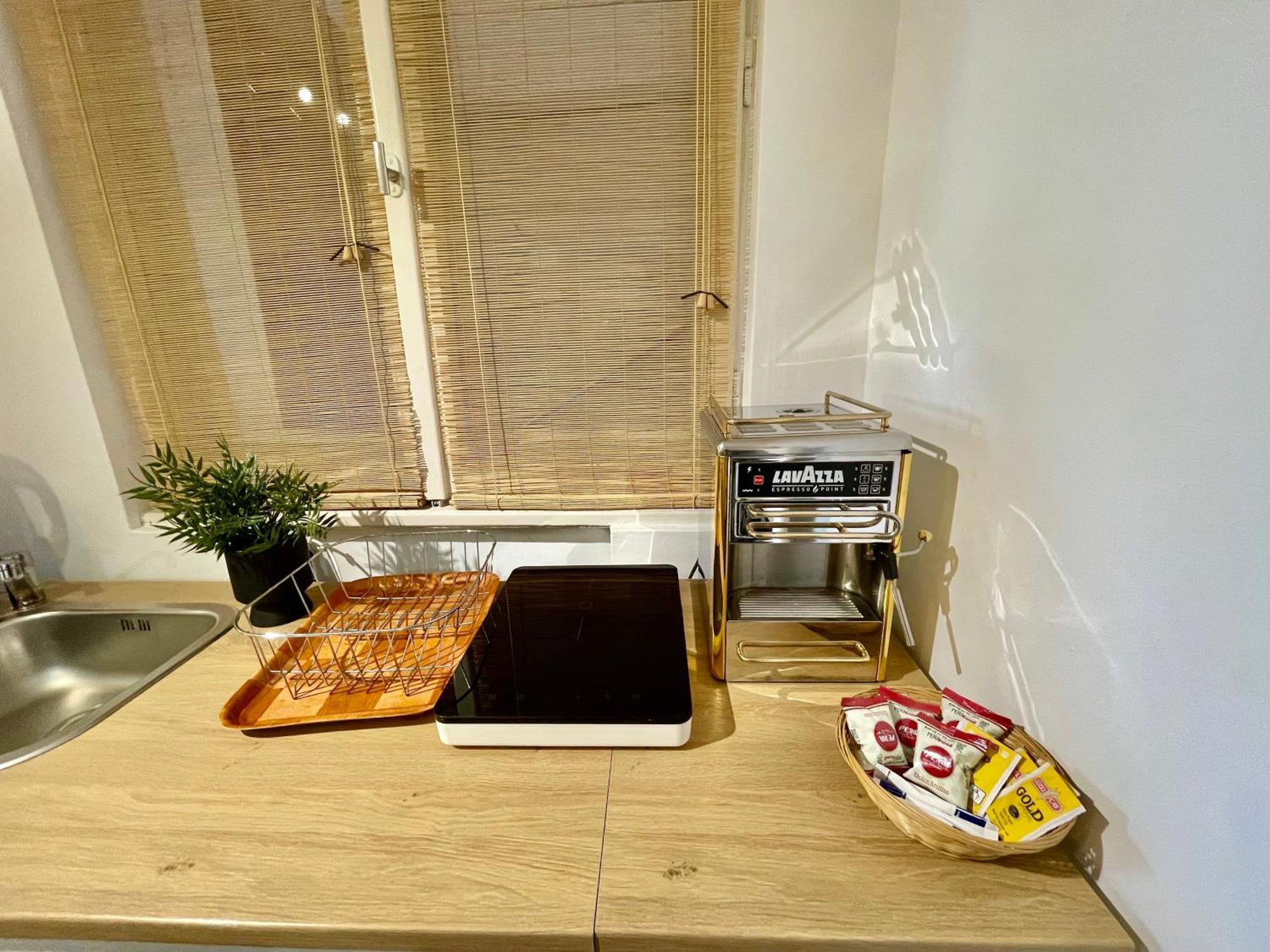 Metropole Apartments - Old City Bucharest Luaran gambar